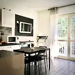Residenza Stadio Giardino E Garage Privato Daire *